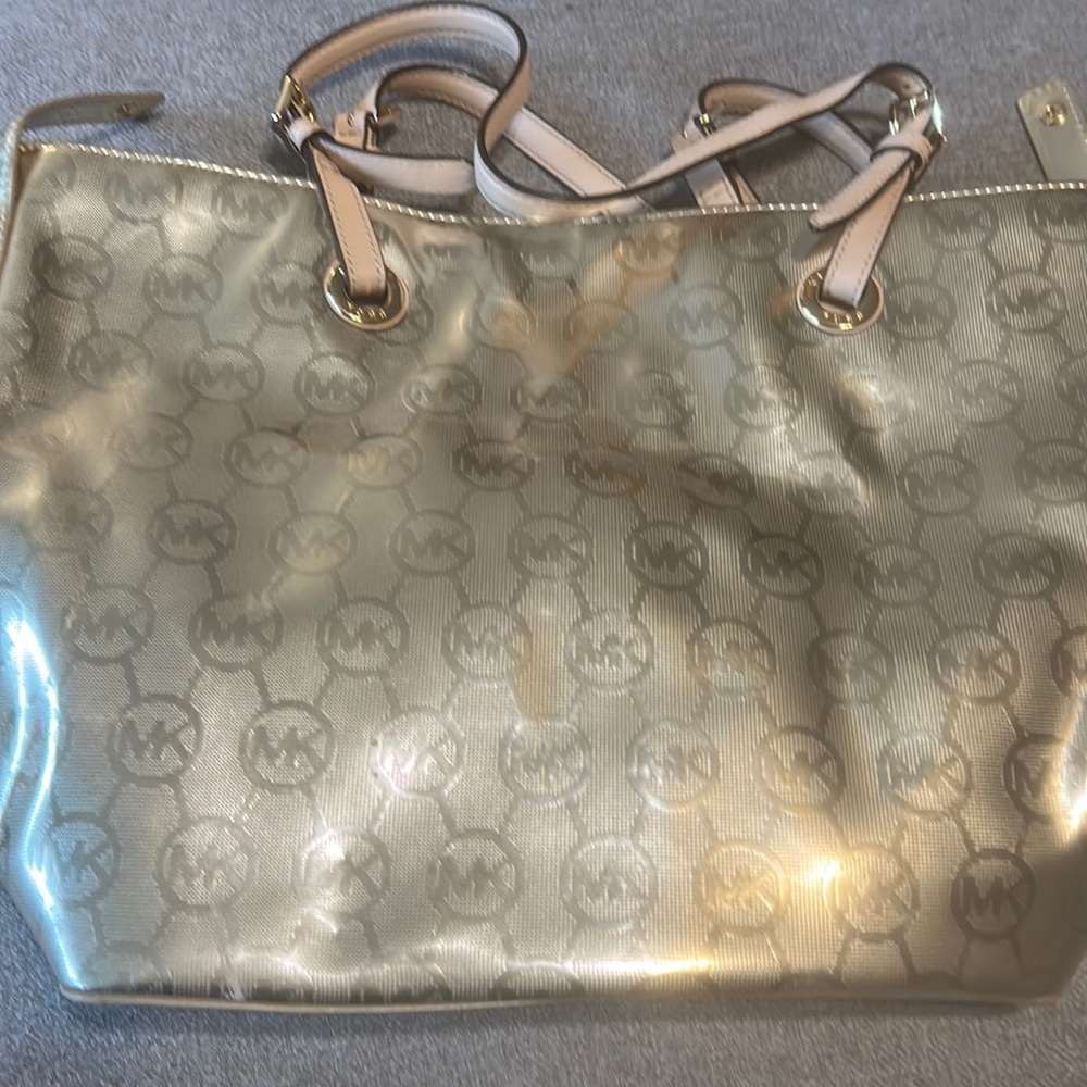 Gold logo tote